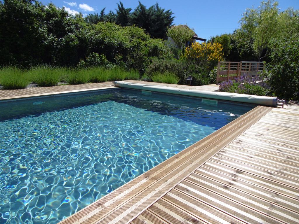 Bed and Breakfast Les Terrasses De Valensole Exterior foto